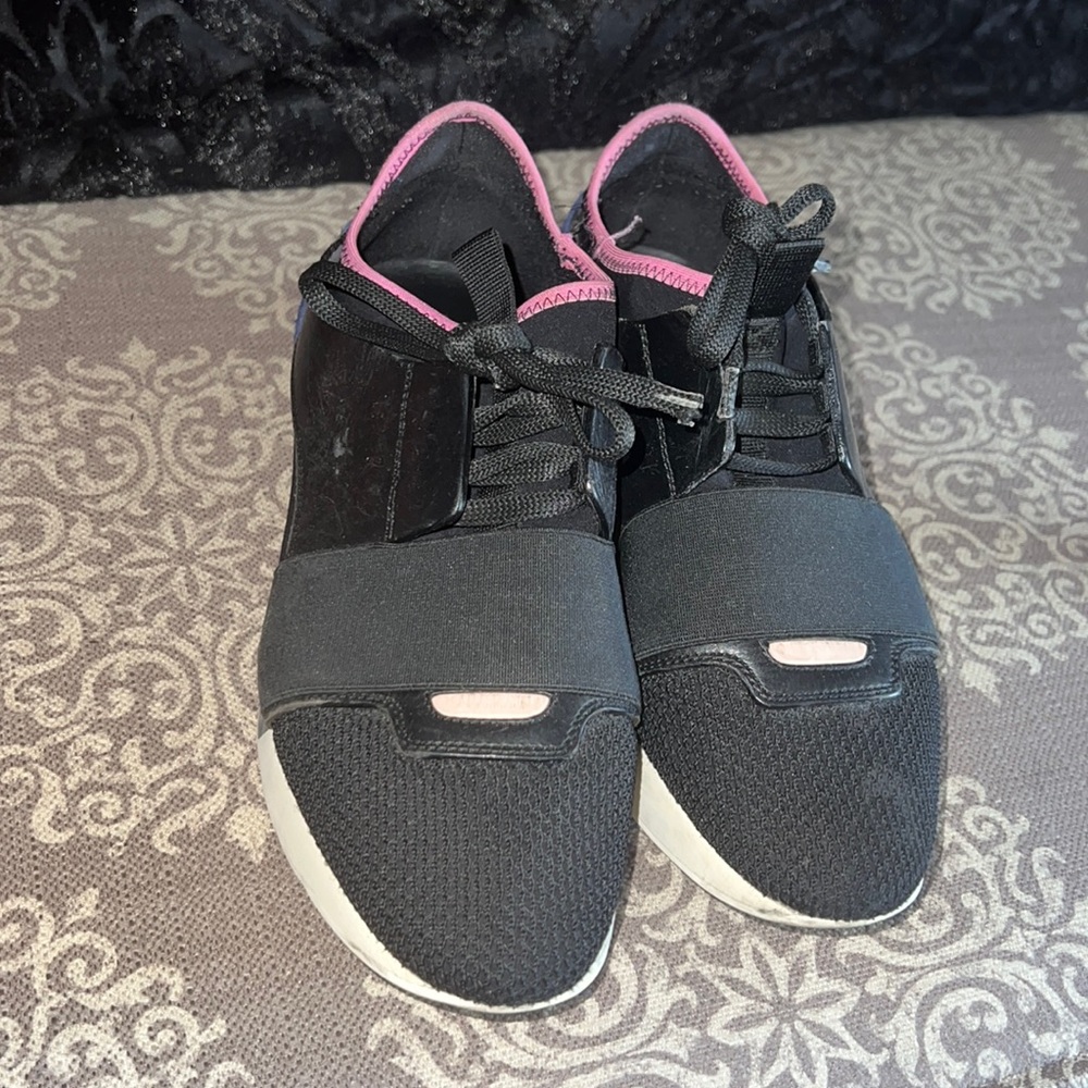 Balenciaga Road Runners